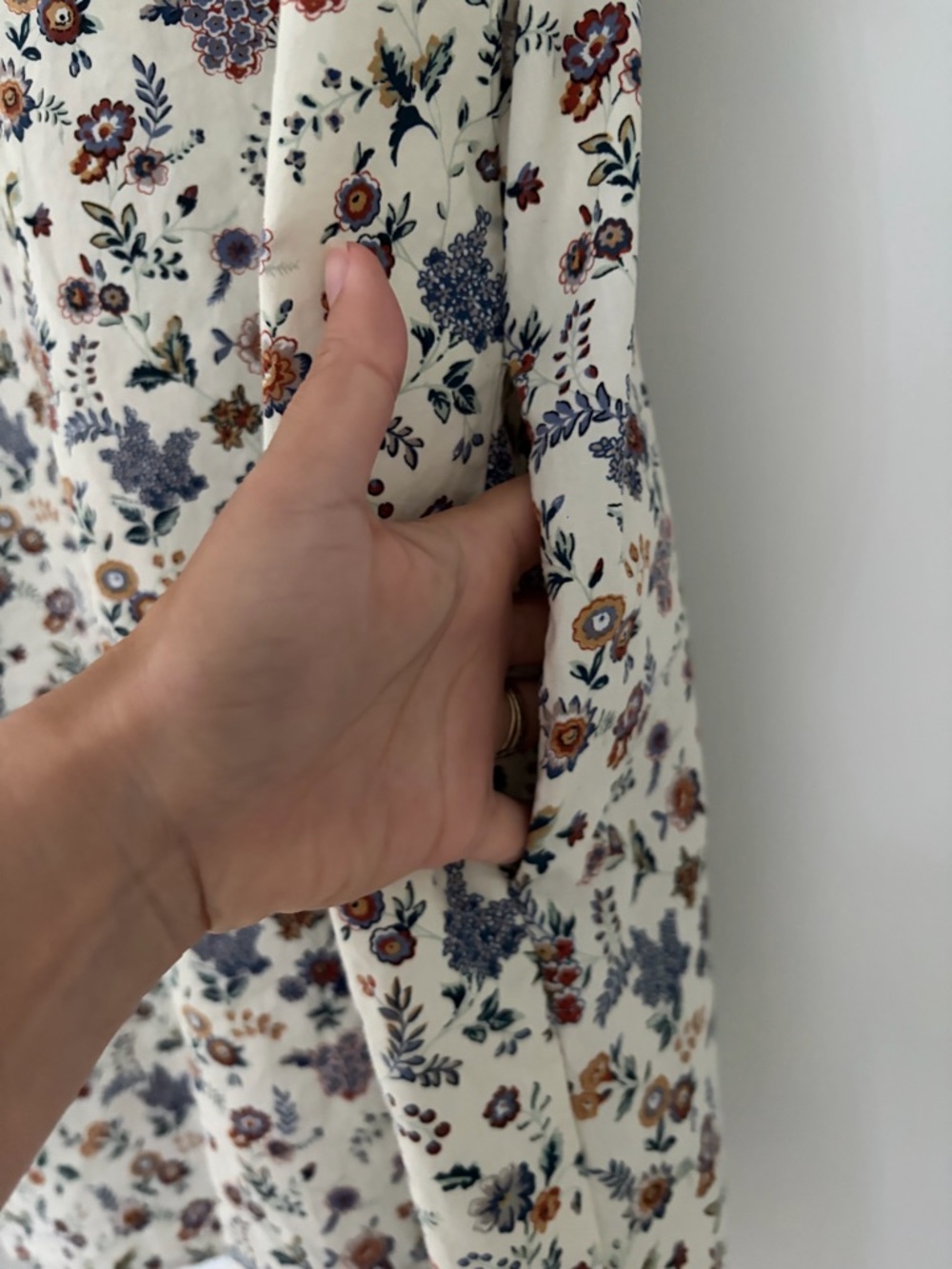zeagoo Cream Floral Short-Sleeve Button-Down Shirt Dress - Picture 6 of 8